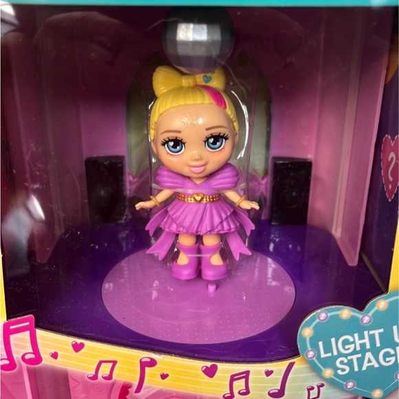 magic music castle for ages 3+ new still in the box from a smoke free home - Picture 6 of 6